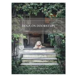 BOOK Dogs on Doorsteps