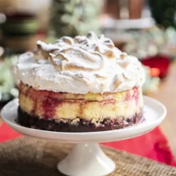 Cake Stand with Lip