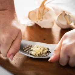 Garlic Crusher