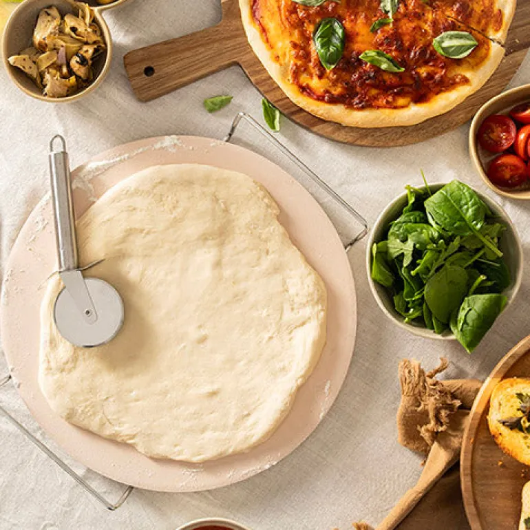 Pizza Stone with Rack & S/S Cutter
